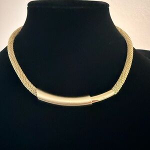 Vintage Sculpted Gold tone Magnetic Barrel Medallion Mesh Hollow Cord Necklace